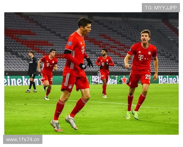 戴维斯红牛代言引拜仁球迷热议 戴维斯红牛代言引拜仁球迷热议